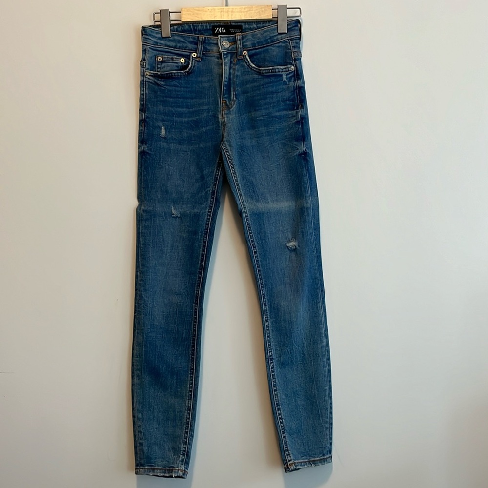 ZARA ‘The Skinny’ jeans